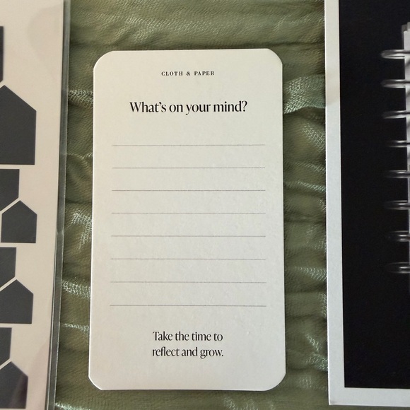 Cloth & Paper Bundle - Picture 5 of 7